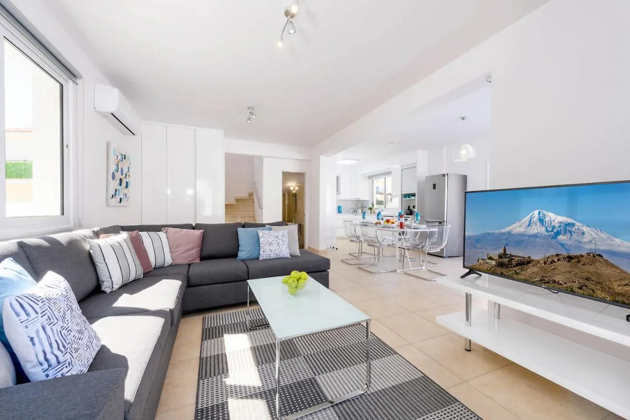 Villa Elaine Protaras