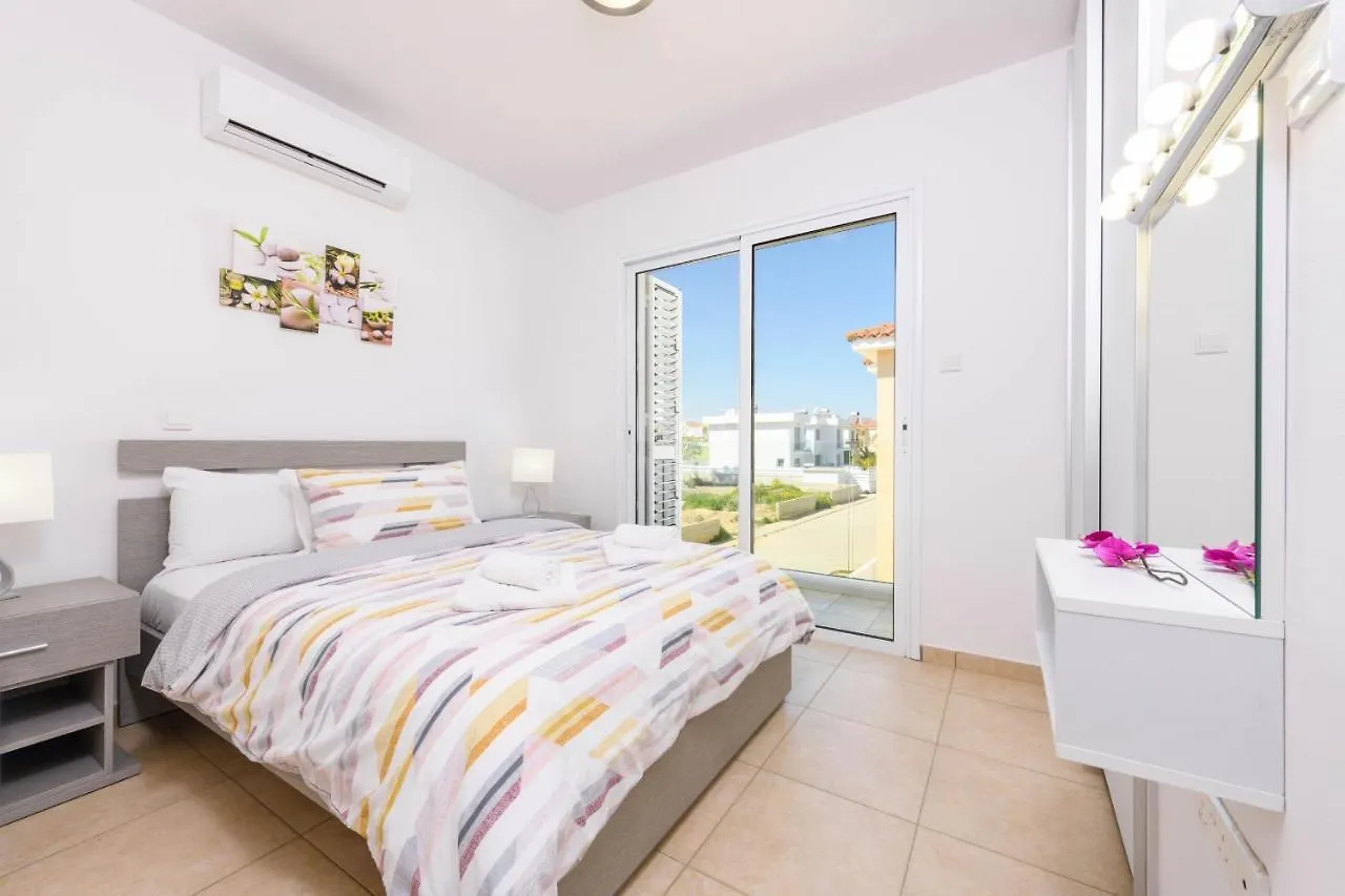 Villa Elaine Protaras 0*,